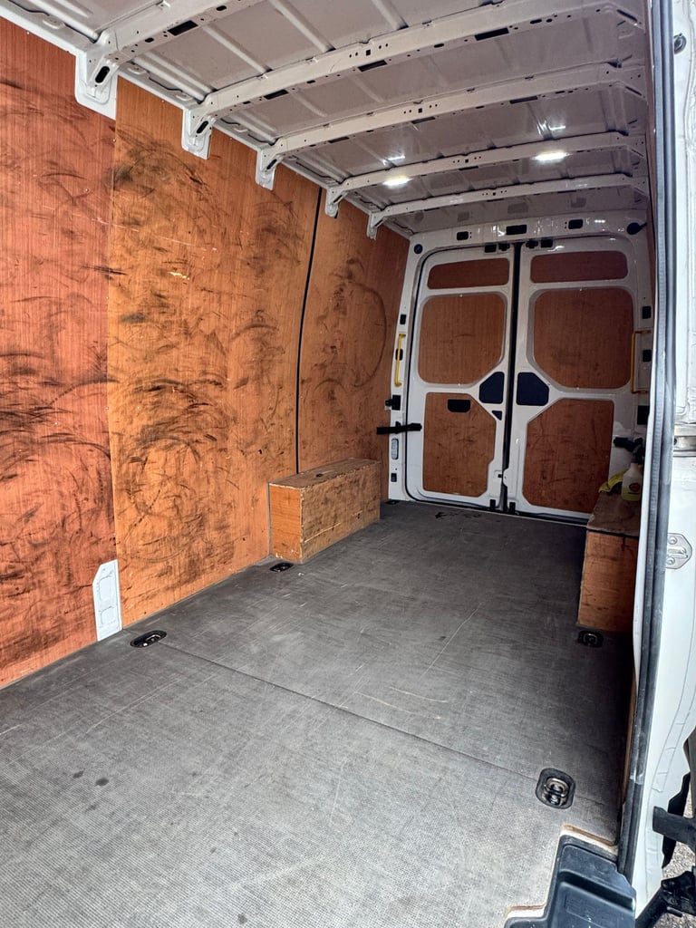2023 MAN TGE 2.0 3140d LION XS Auto FWD LWB High Roof Euro 6 (s/s) 5dr PANEL VAN Diesel Automatic