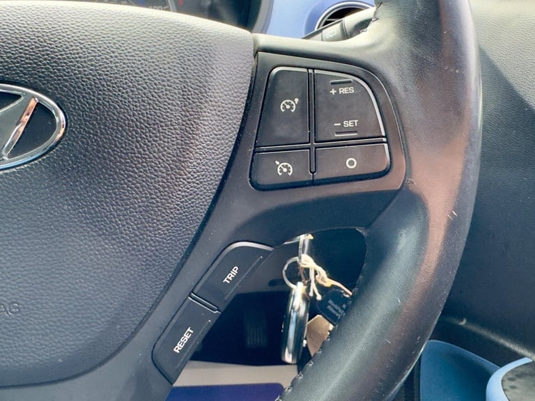 2014 Hyundai i10 1.2 Premium Euro 5 5dr HATCHBACK Petrol Manual
