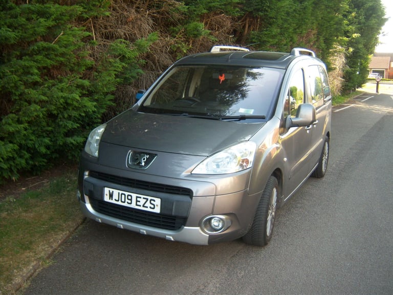 Peugeot, PARTNER TEPEE, MPV, 2009, Manual, 1560 (cc), 5 doors