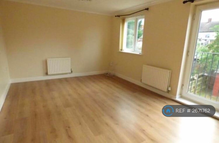 4 bedroom house in Primrose Close, Luton, LU3 (4 bed) (#2671762)