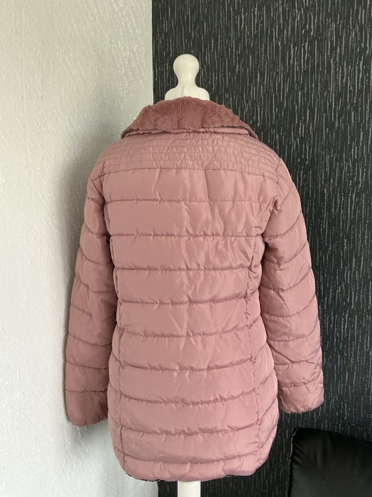 Ladies pink warm coat. 
