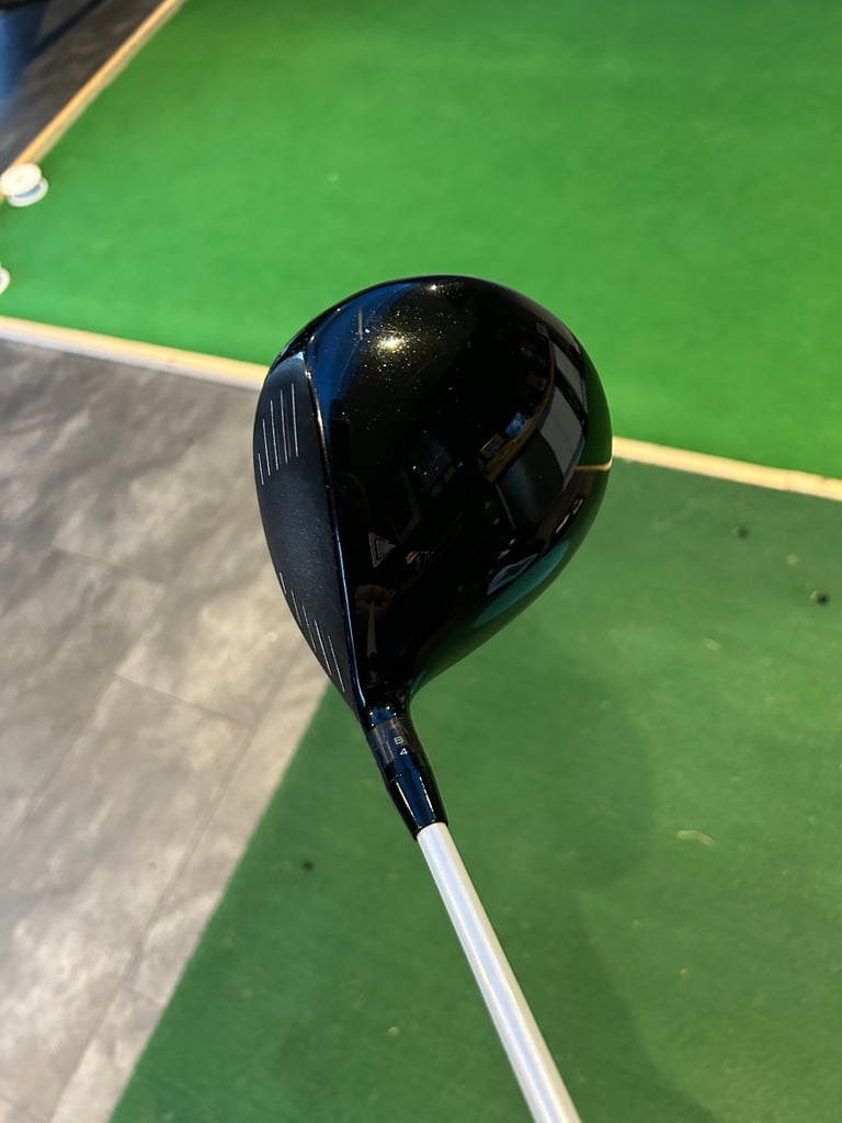 image for Titleist 915 d2 driver