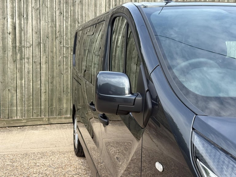 2021 Renault Trafic 2.0 dCi ENERGY 30 Sport Nav Crew Van LWB Euro 6 (s/s) 6dr WINDOW VAN Diesel M...