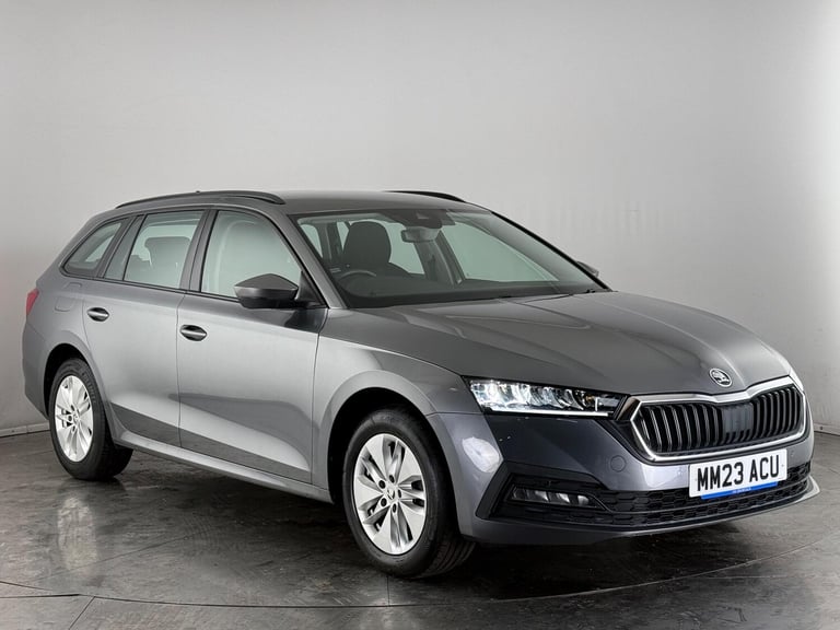image for  Skoda Octavia 1.0 TSI e-TEC MHEV SE Technology DSG Euro 6 (s/s) 5dr Petrol/Electric Hybrid Autom...