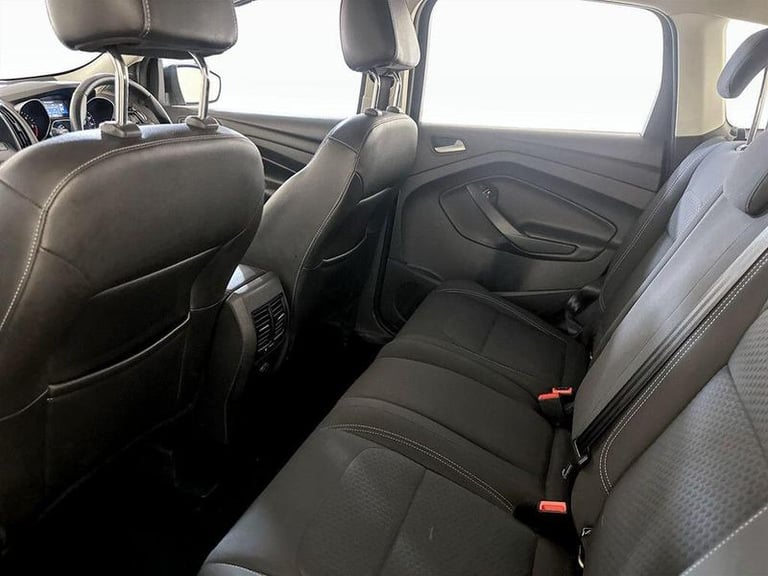 2018 Ford Kuga 2.0 TDCi Zetec 5dr Auto HATCHBACK DIESEL Automatic
