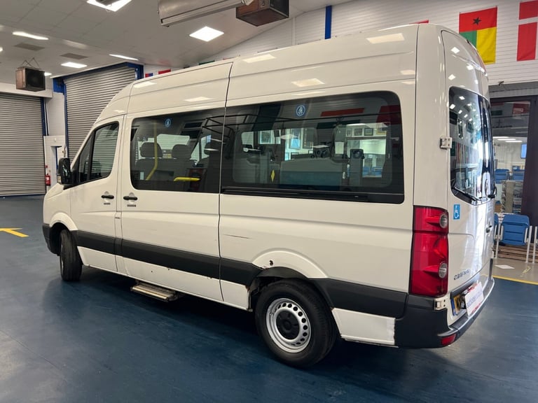 2010 - 10 - VOLKSWAGEN CRAFTER CR35 2.5TDI BLUE 108PS 8 SEAT DISABLED MINIBUS