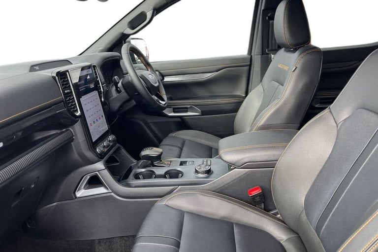 2024 Ford Ranger Wildtrak AUTO 3.0 EcoBlue V6 240ps 4x4 Double Cab Pick UP, LOAD BOX BED LIN Pick...