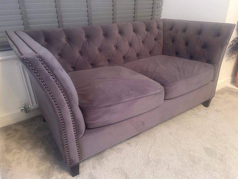3 Set - Grey Chesterfield Comfortable Sofa