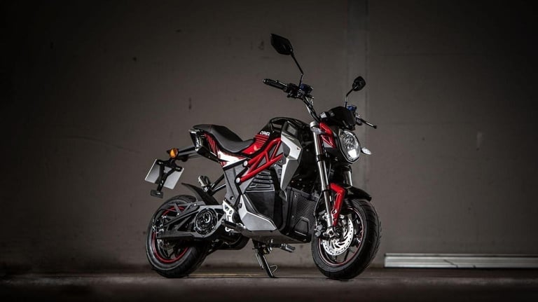 Lexmoto Cypher Electric and  Stylish