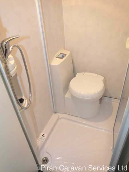 Swift Challenger Sport 514,  2012 Caravan