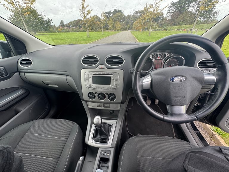Ford, FOCUS, Hatchback, 2010, Manual, 1560 (cc), 5 doors