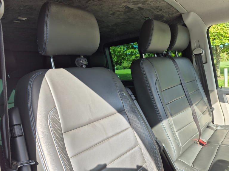 2018 Volkswagen Transporter 2.0 TDI BMT 150 Highline Kombi Van WINDOW VAN Diesel Manual