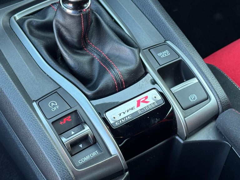 2018 (68) HONDA CIVIC 2.0 VTEC TYPE R GT 5DR MANUAL - 16,600 miles - 