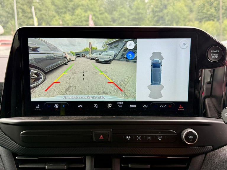 2024 Ford Transit Custom 2.0 Limited Auto **Motion R Kit - Day Van - 5 Seater**