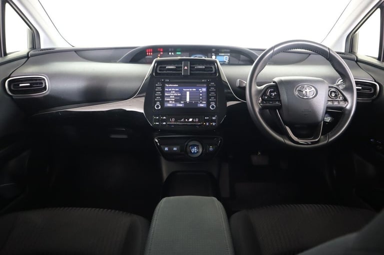 2022 Toyota Prius 1.8 VVT-h Active CVT Euro 6 (s/s) 5dr Hatchback Automatic