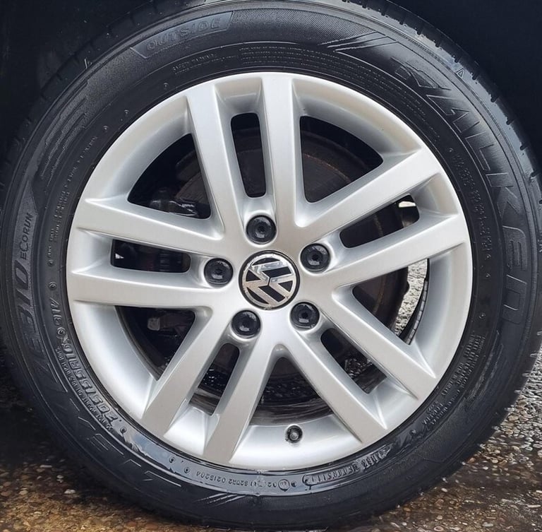 2012 Volkswagen Touran 1.6 TDI 105 SE 5dr DSG MPV DIESEL Automatic