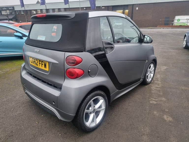 2012 smart fortwo 1.0 Pulse Cabriolet 2dr Petrol SoftTouch Euro 5 (84 bhp) Convertible Petrol Aut...
