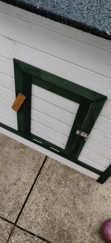 Pawhut chicken coop and run