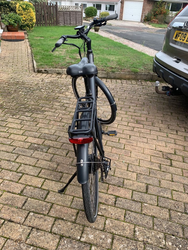 Electric Bike: Ampere Step-through E-Bike 