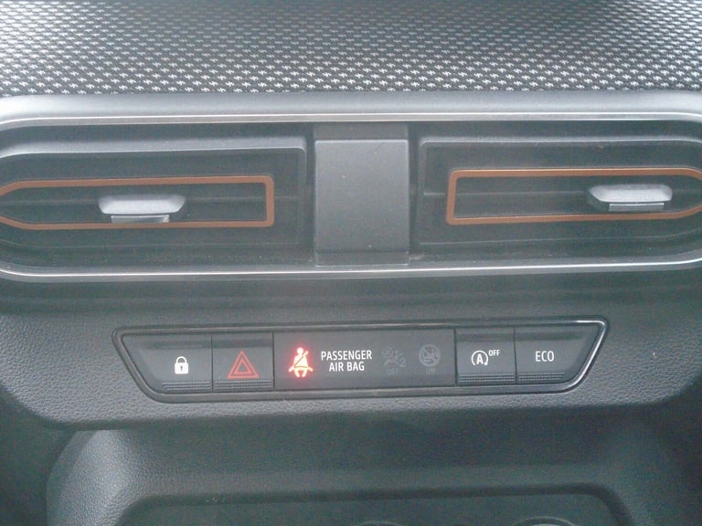 2021 Dacia Sandero Stepway 1.0 TCe Comfort Euro 6 (s/s) 5dr HATCHBACK Petrol Manual