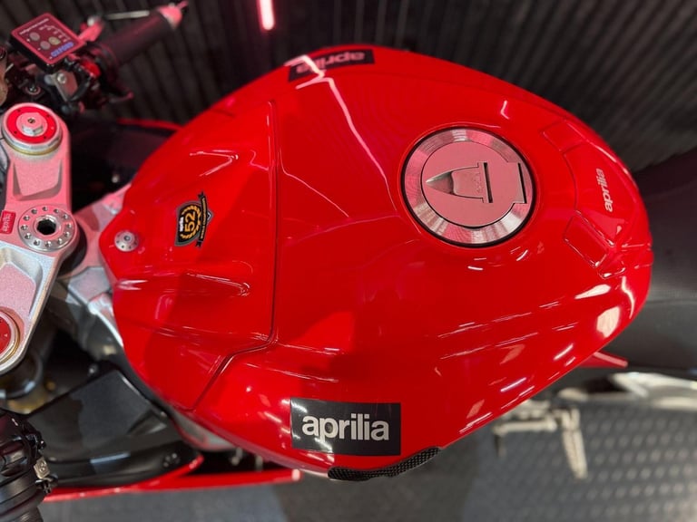2014 Aprilia RSV4 999 R A-PRC ABS