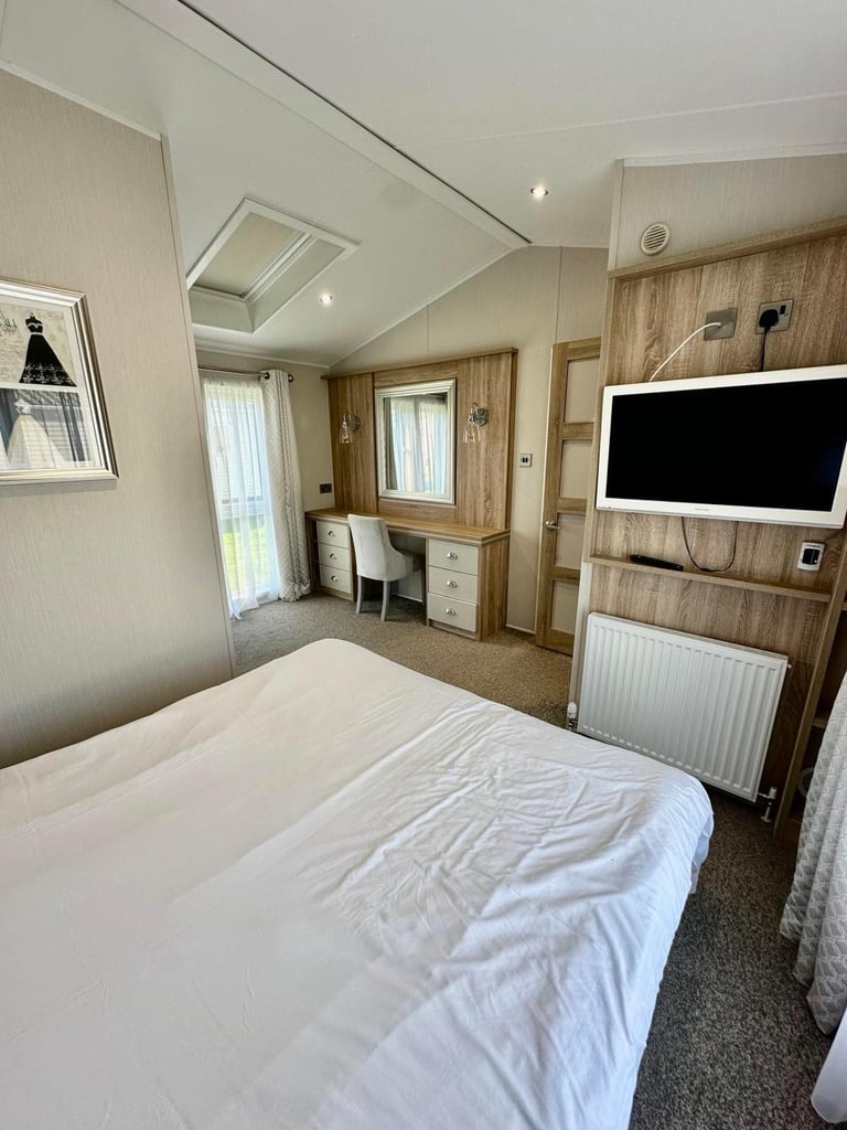 Seaside Luxury Lodge CALL TOM 0️⃣7️⃣9️⃣7️⃣9️⃣1️⃣2️⃣7️⃣8️⃣5️⃣5️⃣ 