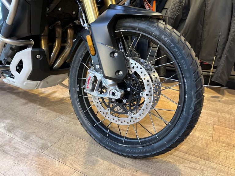 2025 Triumph Tiger 1200 RALLY EXPLORER PREMIUM COLOUR Petrol 6 Speed