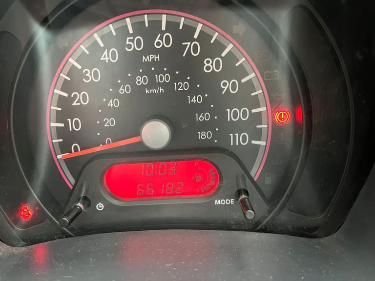 Suzuki, ALTO, Hatchback, 2013, Manual, 996 (cc), 5 doors