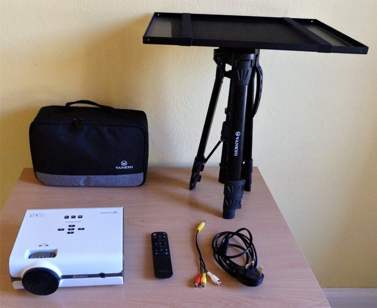 VANKYO Leisure 410 LED Projector WHITE & Bag,Plus Brand New Vankyo Projector Stand and Case