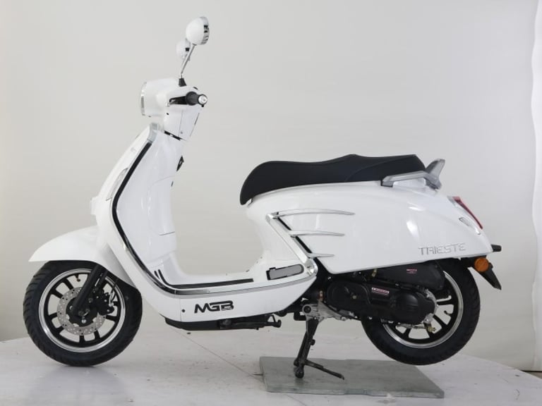 MGB TRIESTE 125cc | Best Scooter | Classic Style | Best in Class | For Sale