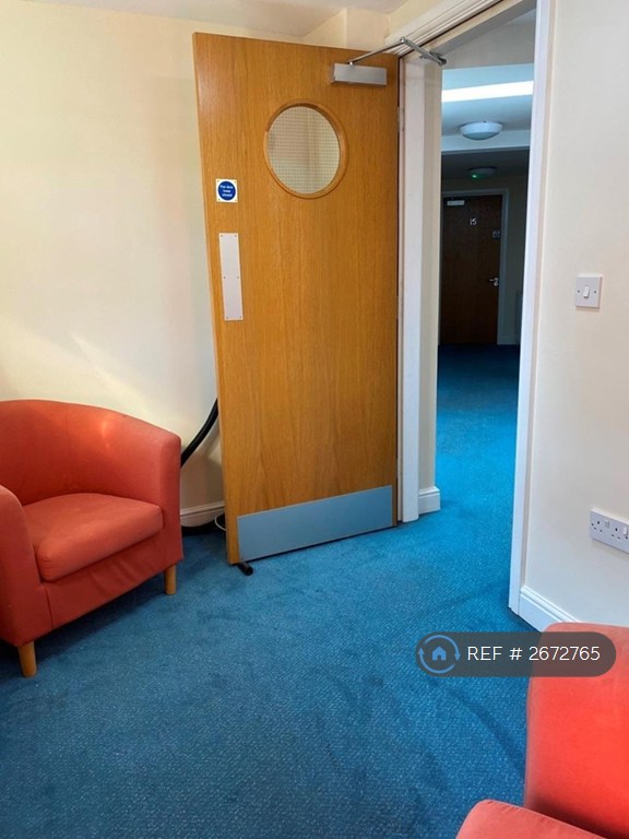 1 bedroom in Brook Drive, Sheffield, S3 (#2672765)