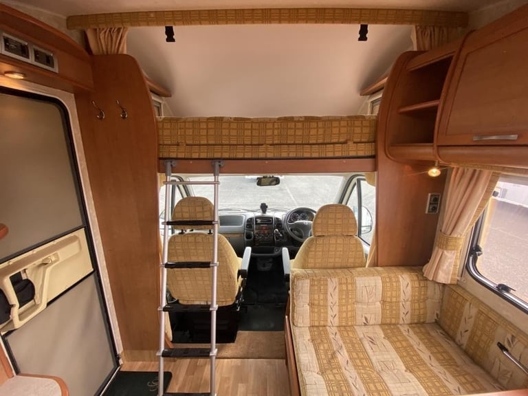 2004 (54) BESSACARR E445 4 BERTH MOTORHOME