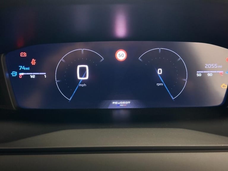 2025 Peugeot 2008 1.2 Puretech Allure Suv 5dr Petrol Manual Euro 6 (s/s) (130 Ps) HATCHBACK Petro...