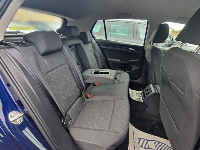 2021 Volkswagen Golf 1.5 TSI Life 5dr HATCHBACK Petrol Manual