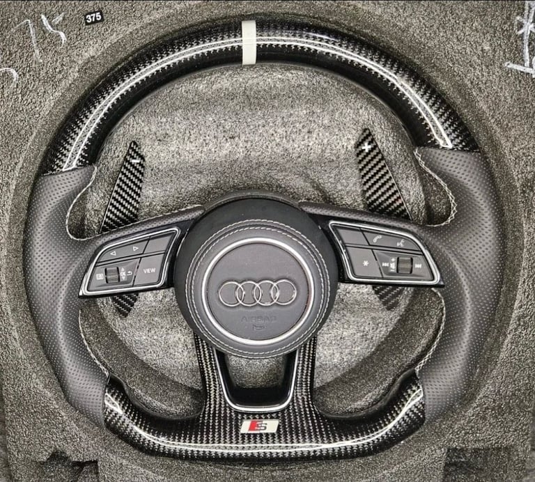 Audi S3 8V S4 S5 B9 RS3 RS4 RS5 Carbon Steering Wheel