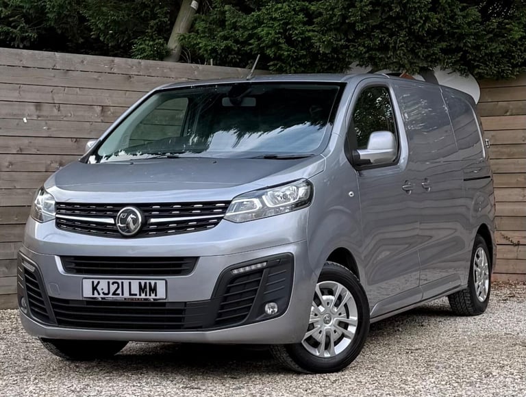 VAUXHALL VIVARO 1.5 Turbo D 2700 Sportive 2021