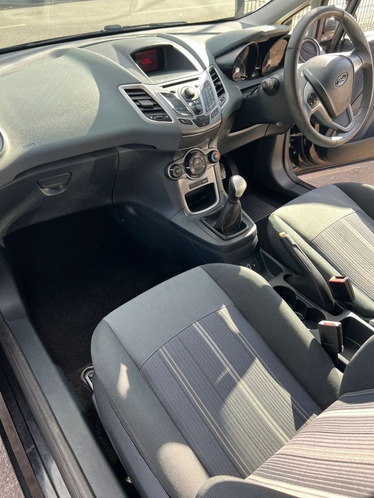 2009 Ford Fiesta 1.4 Style + Hatchback 3dr Petrol Manual (133 g/km, 94 bhp) Hatchback Petrol Manual