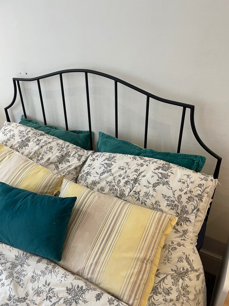 Black Metal Double Bed