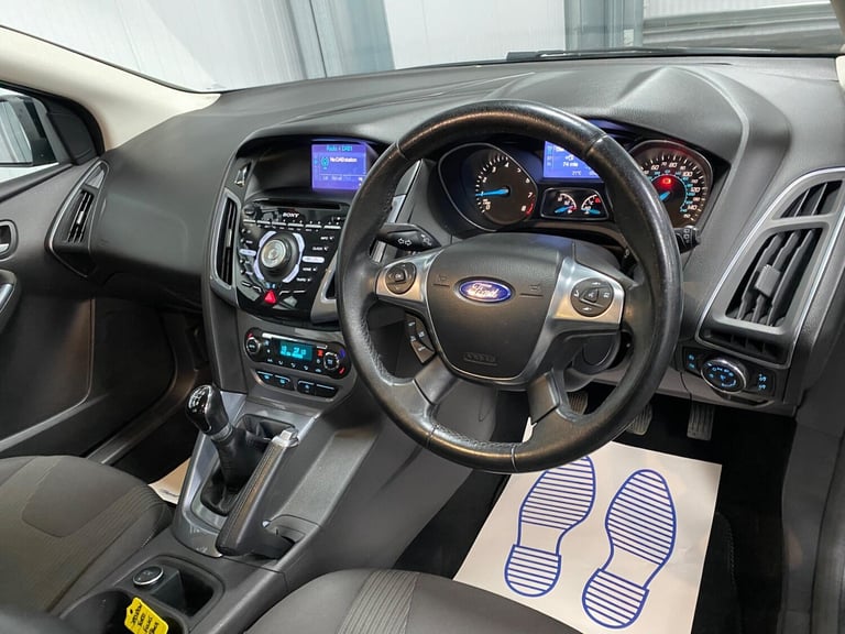  Ford Focus 1.0T EcoBoost Titanium Euro 5 (s/s) 5dr Petrol Manual
