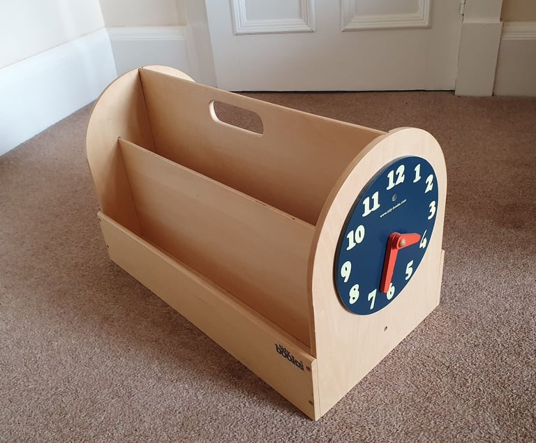 TIDY BOOKS - QUALITY WOODEN BOOK TIDY