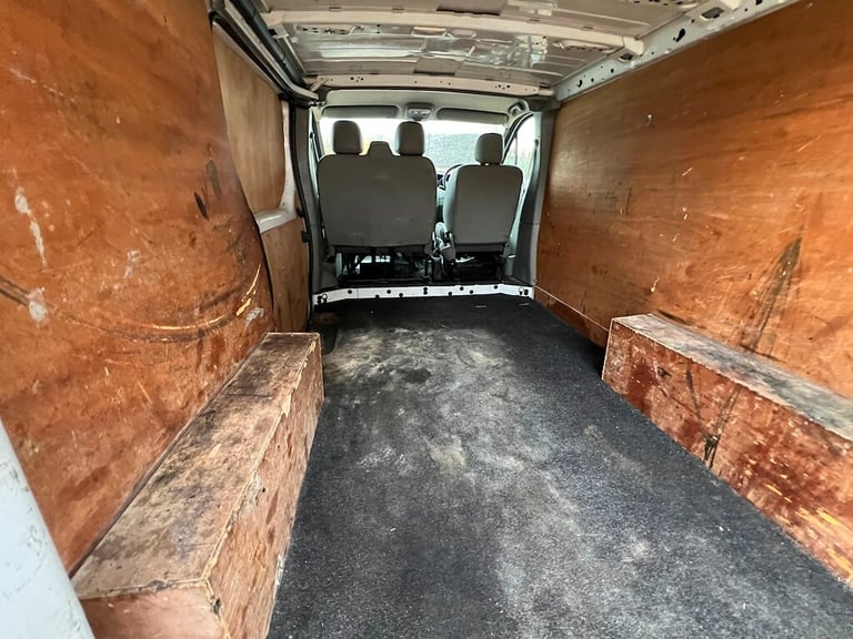 2010 Vauxhall Vivaro 2.0 2700 CDTi Panel Van 4dr Diesel Manual FWD L1 (215 g/km, 113 bhp) Panel V...