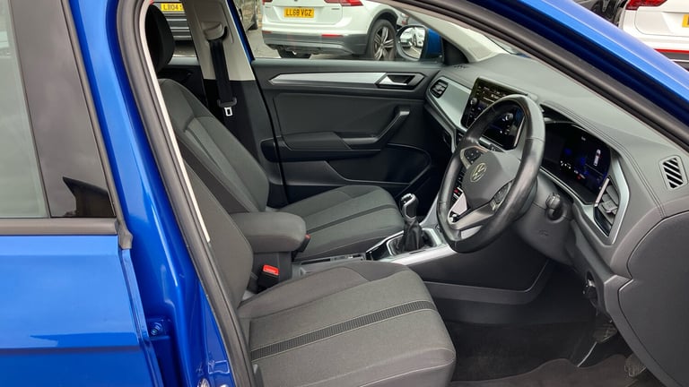 2022 Volkswagen T-Roc 1.5 TSI Life 5dr Petrol Hatchback Hatchback Petrol Manual