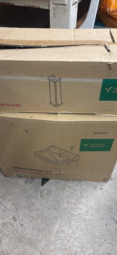 Brand New Unused Ceramic Basin Sink - Modern Design