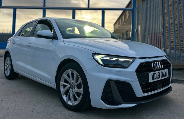 Audi, A1, Hatchback, 2019, Manual, 1498 (cc), 5 doors