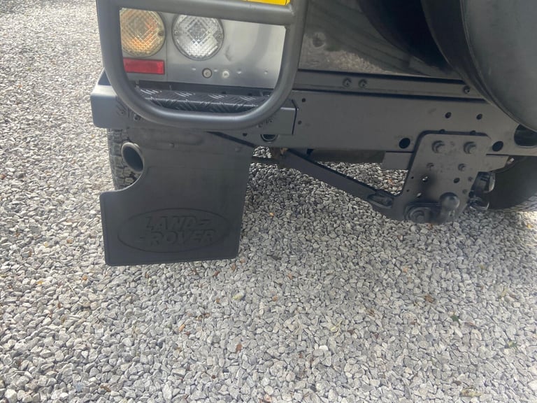 2012 Land Rover Defender Hard Top TDCi [2.2] PANEL VAN DIESEL Manual