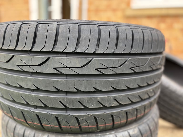 255/35 ZR19 xL budget new tyres