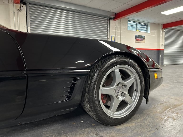 2015 Chevrolet Corvette C4 5.7 PETROL Automatic