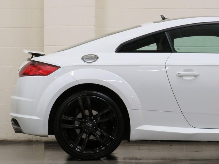 AUDI TT 2.0 TDI ultra S line 2015