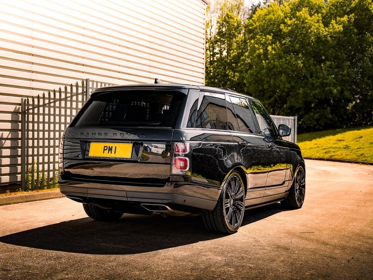  Land Rover Range Rover 5.0 P525 V8 Autobiography Auto 4WD Euro 6 (s/s) 5dr Petrol Automatic