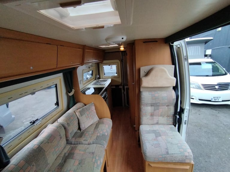 Trigano Tribute 2 berth 3 seat belts DIESEL MANUAL 2004/53